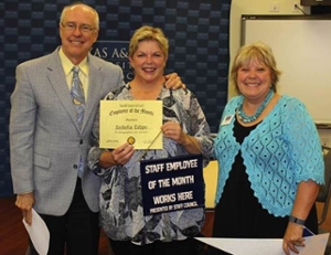 Seleta Edge June employee of month with Dr. Keck and Tina Biotnott
