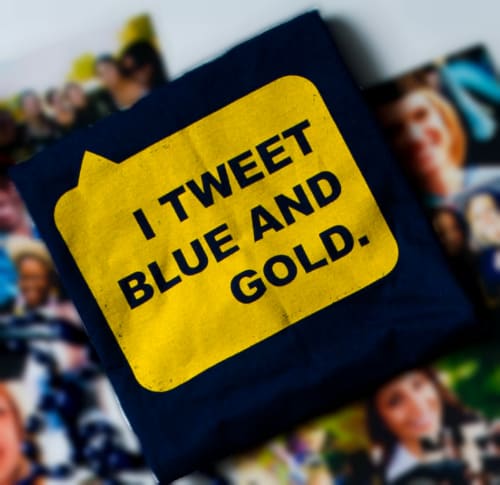 I Tweet blue and gold icon