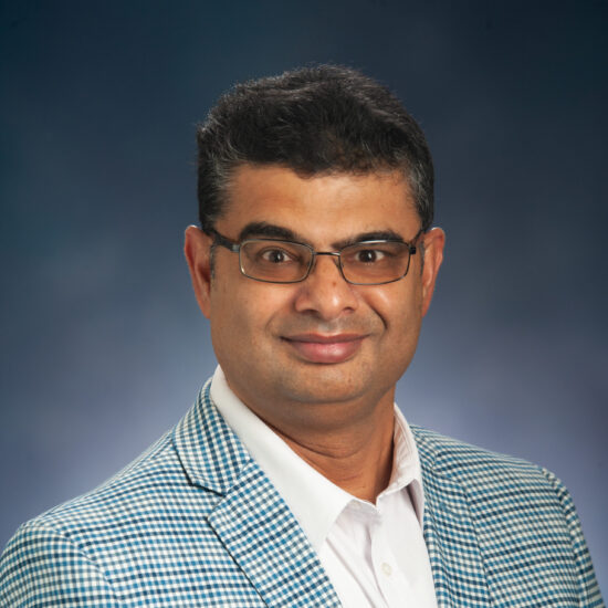 Srinivas Nippani Headshot.