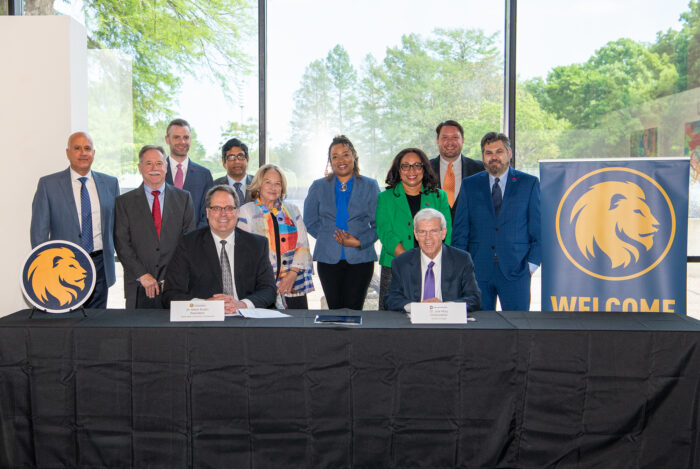 TAMUC Dallas College MOU 13 April 2021