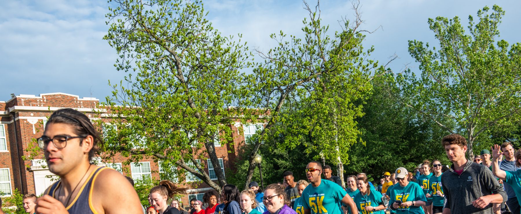 Individuals doing a 5k run throughout the campus.