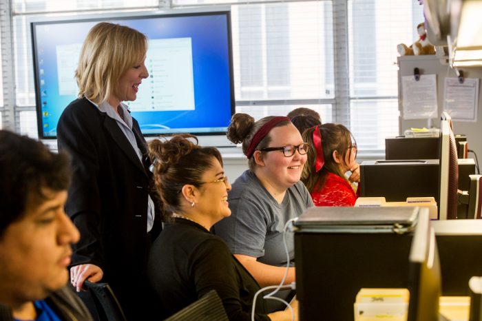 An A&M-Commerce professor instructing students