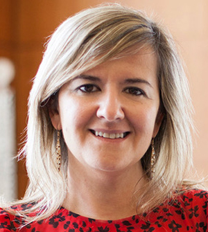 Claudia Ratti, Ph.D. headshot