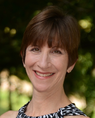 Dr. Vicki Steine headshot
